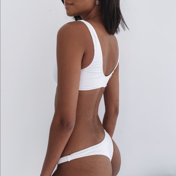 9.0 Swim Halcyon Bikini Top White Rib - Picture 7 of 8